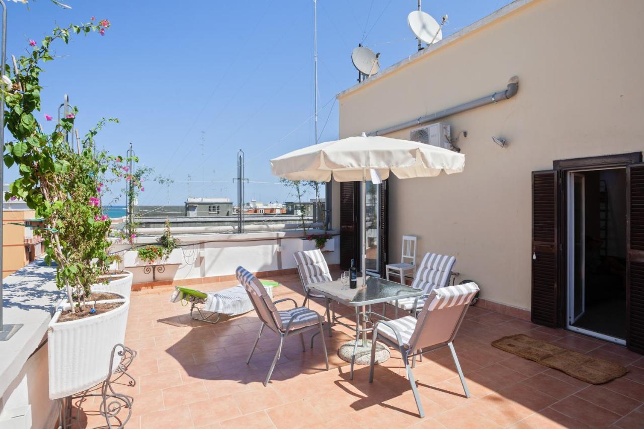 La Bella Vista Bari Sea View Terrace Flat Lägenhet Exteriör bild